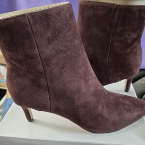 Nine West Women's Sheeba Booties Size 11
